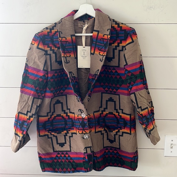 Pendleton Jackets & Blazers - urban renewal vintage southwest print blazer knockabouts by pendleton size s/m